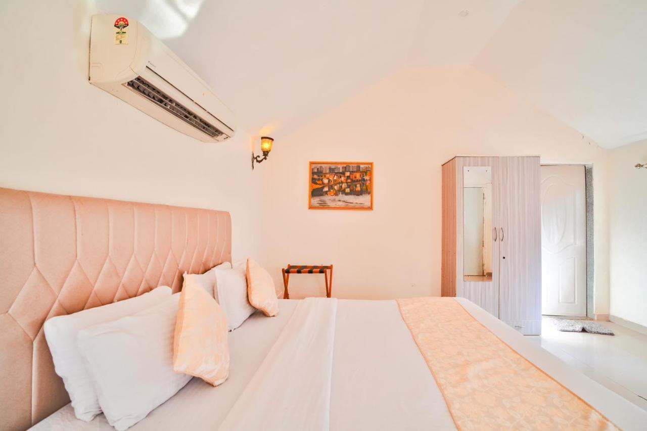 Morjim Holiday Beach Resort Exterior foto
